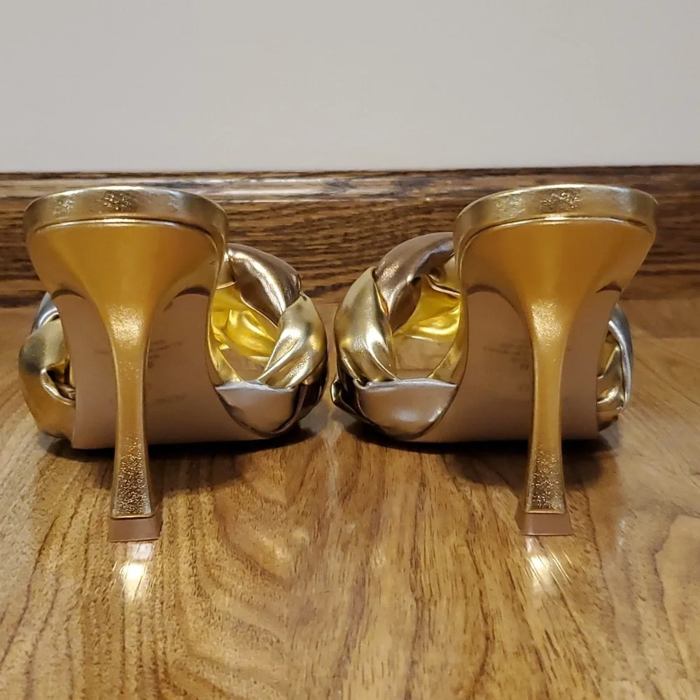 Nine West Yoyo 3 Heeled Dress Sandals Womens Size 6 Gold Silver Metallic